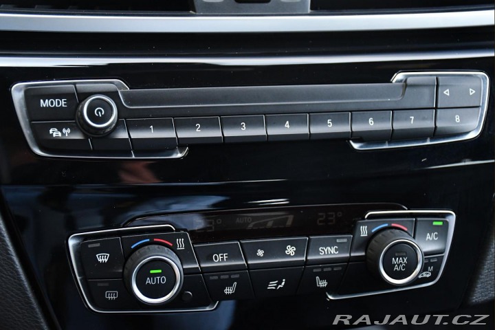 BMW X1 sDrive18d M-SPORT HUD 2020