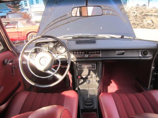 Mercedes-Benz Ostatní modely 220 /8 W115 1969