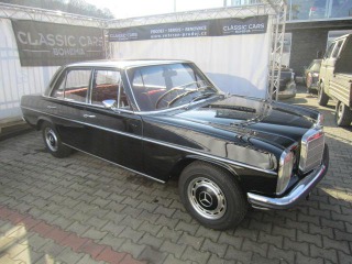 Mercedes-Benz Ostatní modely 220 /8 W115 1969
