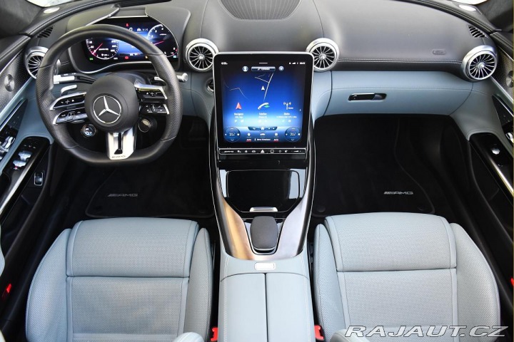 Mercedes-Benz SL AMG Rezervace 2023