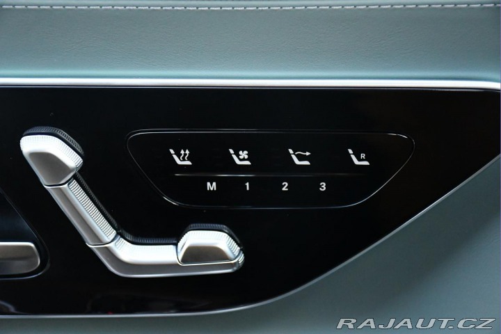 Mercedes-Benz SL AMG Rezervace 2023