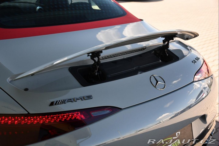 Mercedes-Benz SL AMG Rezervace 2023