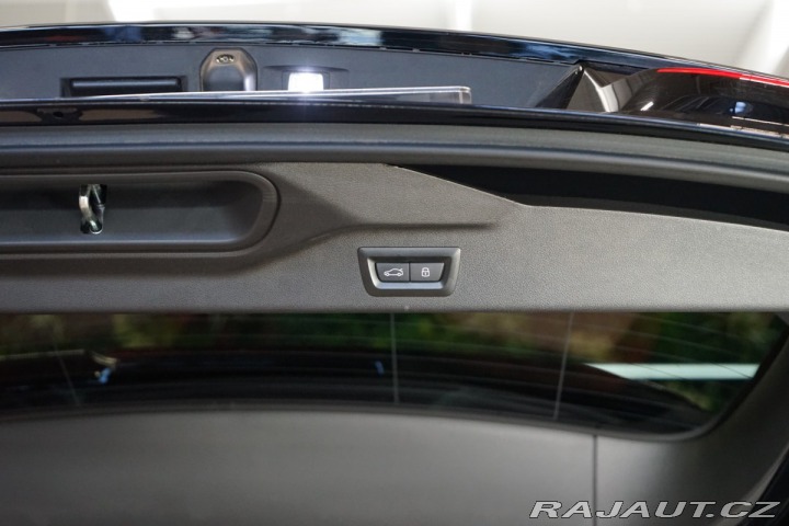 BMW X7 40d*xDRIVE*PANO*SERVIS*TA 2023