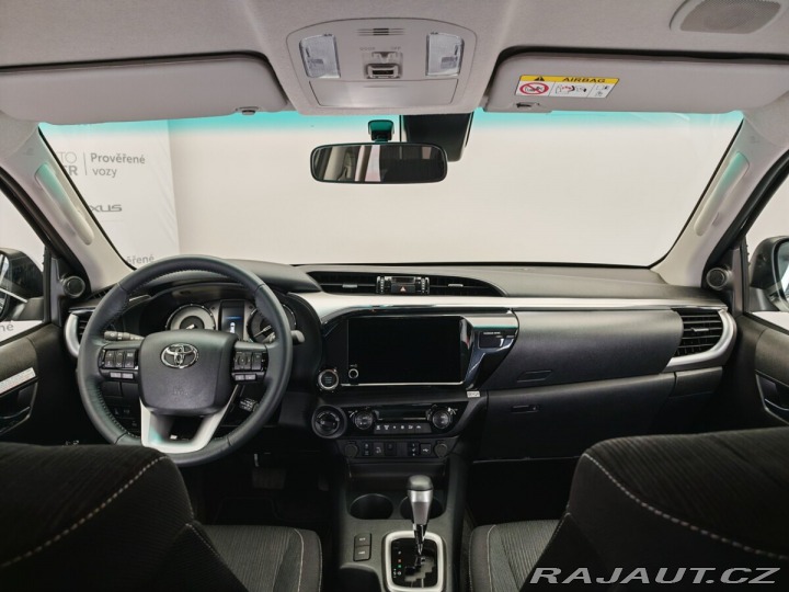 Toyota Hilux 2.4 D-4D Double Cab 4x4 A 2024