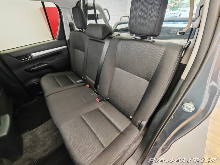 Toyota Hilux 2.4 D-4D Double Cab 4x4 A 2024