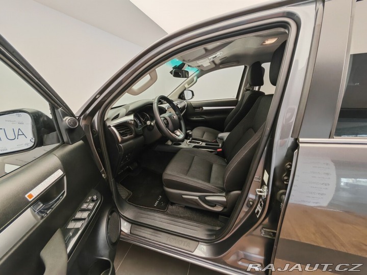 Toyota Hilux 2.4 D-4D Double Cab 4x4 A 2024