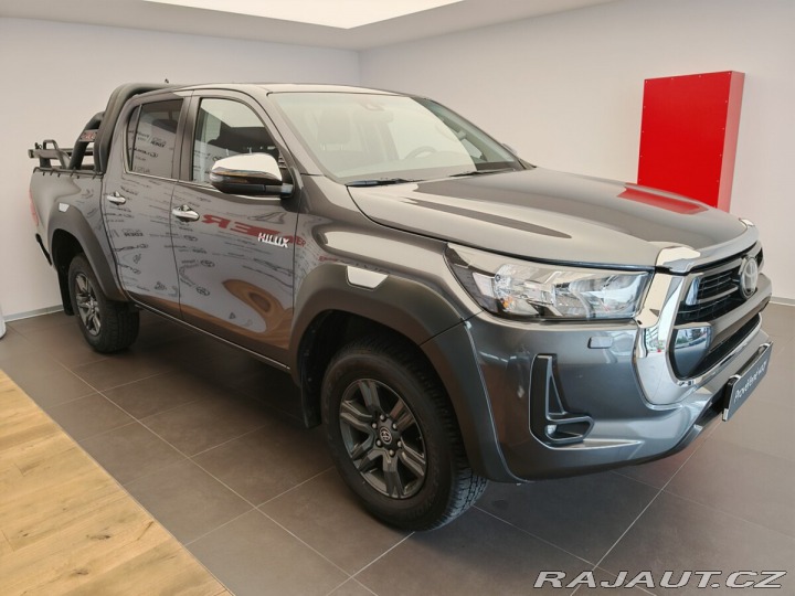 Toyota Hilux 2.4 D-4D Double Cab 4x4 A 2024