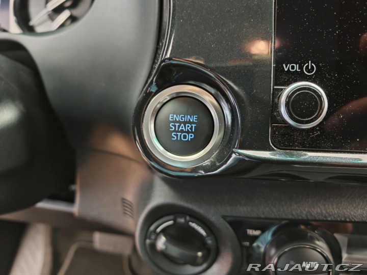 Toyota Hilux 2.4 D-4D Double Cab 4x4 A 2024