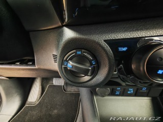 Toyota Hilux 2.4 D-4D Double Cab 4x4 A 2024