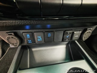 Toyota Hilux 2.4 D-4D Double Cab 4x4 A 2024