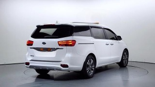 Kia Carnival 2.2 CRDi 2020