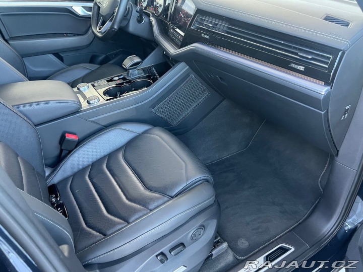 Volkswagen Touareg R-line 3,0TDi 210kW 2023