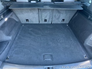 Volkswagen Touareg R-line 3,0TDi 210kW 2023