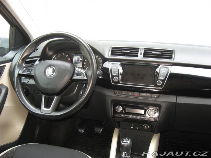 Škoda Fabia 1,2 TSI 90PS III Style C 2015