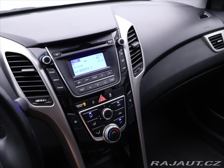 Hyundai i30 1,4 CVVT 73kW CZ 1.Maj Kl 2015