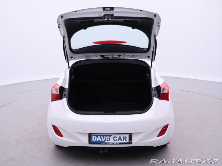 Hyundai i30 1,4 CVVT 73kW CZ 1.Maj Kl 2015