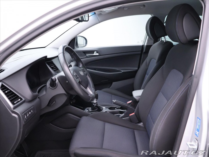 Hyundai Tucson 2,0 CRDI 100kW Trikolor C 2016