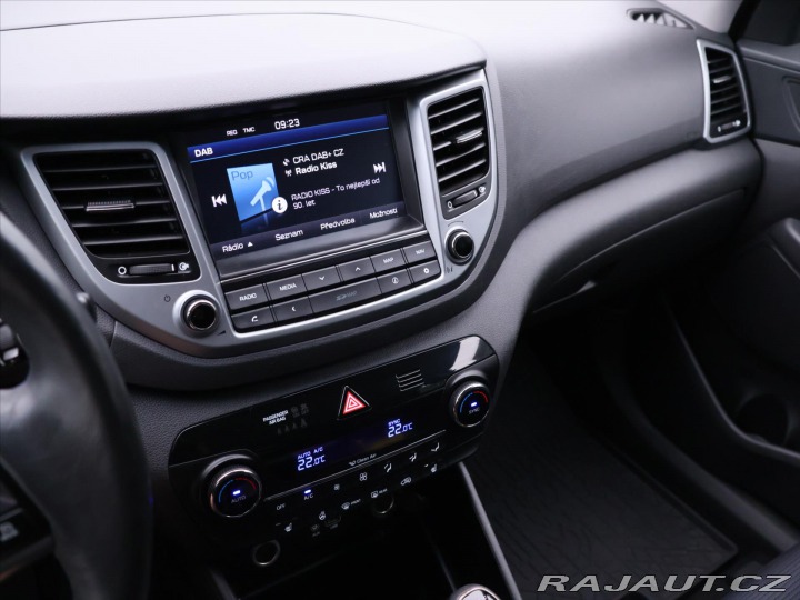 Hyundai Tucson 2,0 CRDI 100kW Trikolor C 2016