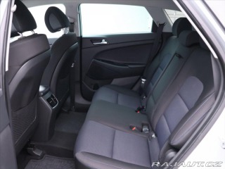 Hyundai Tucson 2,0 CRDI 100kW Trikolor C 2016