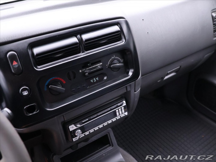 Mitsubishi L200 2,5 TD 73kW CZ Tažné STK 2000