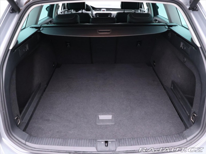 Volkswagen Passat 2,0 TDI 147kW 4M DSG CZ D 2021