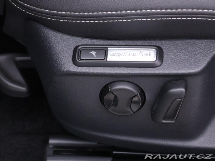 Volkswagen Passat 2,0 TDI 147kW 4M DSG CZ D 2021
