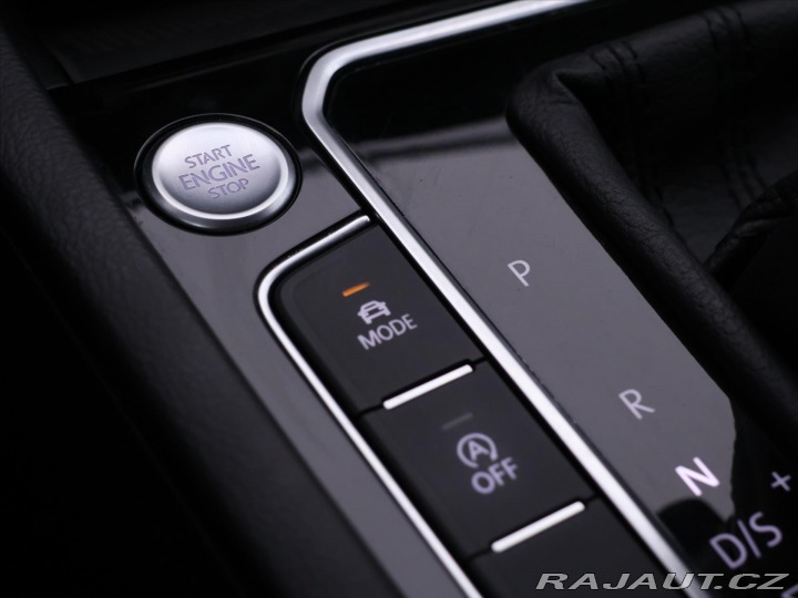 Volkswagen Passat 2,0 TDI 147kW 4M DSG CZ D 2021