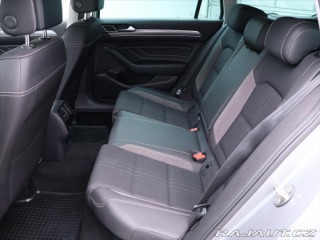 Volkswagen Passat 2,0 TDI 147kW 4M DSG CZ D 2021