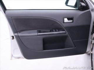 Ford Mondeo 2,0 i 107kW Klimatizace C 2002