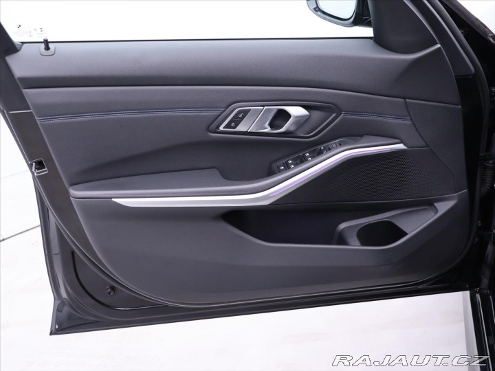 BMW 3 2,0 318da M-paket Aut.kli 2021