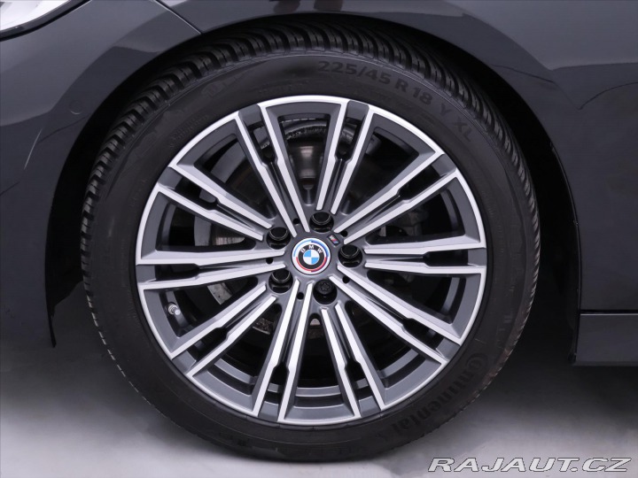 BMW 3 2,0 318da M-paket Aut.kli 2021