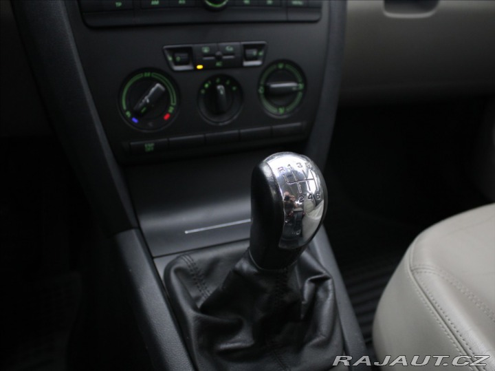 Škoda Octavia 2,0 FSI 110kW Kůže 165tkm 2006