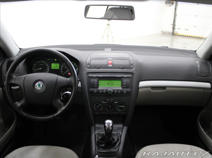 Škoda Octavia 2,0 FSI 110kW Kůže 165tkm 2006