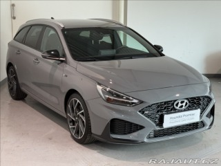 Hyundai i30 1,5 TGDI NLINE 1.MAJITEL 2022