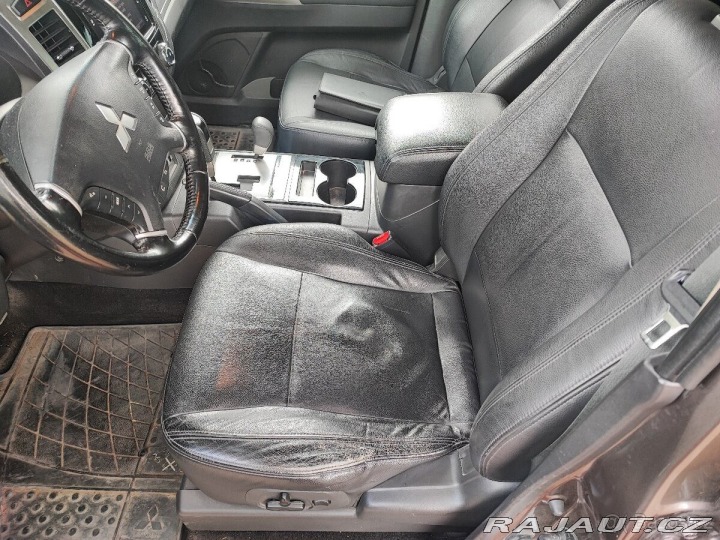 Mitsubishi Pajero 3,2 DI-D 2016 – zajímav 2016