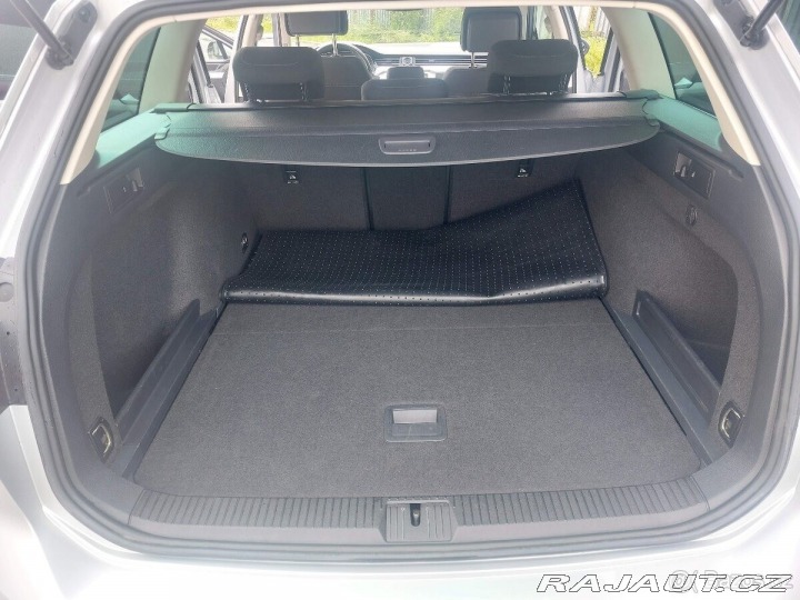 Volkswagen Passat 2,0 TDI 110KW DSG, NAVI 2016