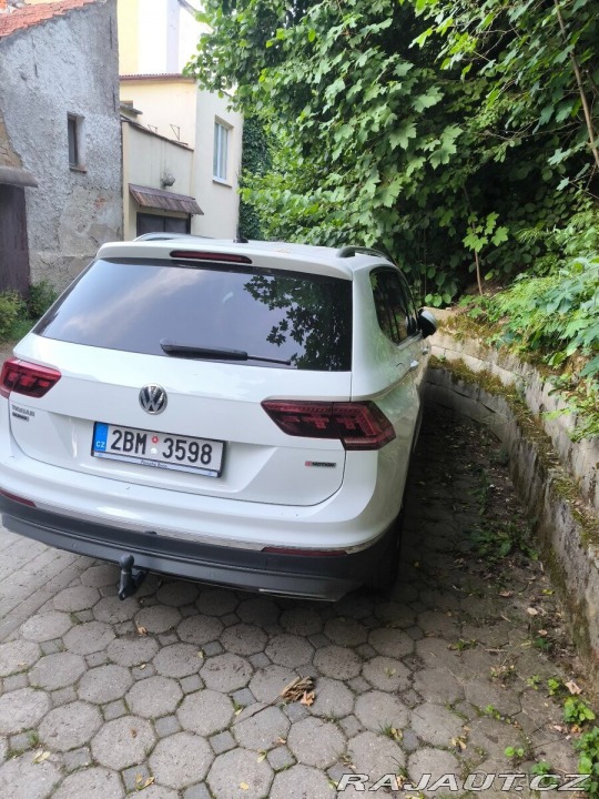 Volkswagen Tiguan auto jako nové 2020