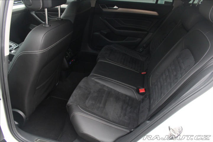 Volkswagen Passat 2,0 TDi 140kW DSG Eleganc 2020
