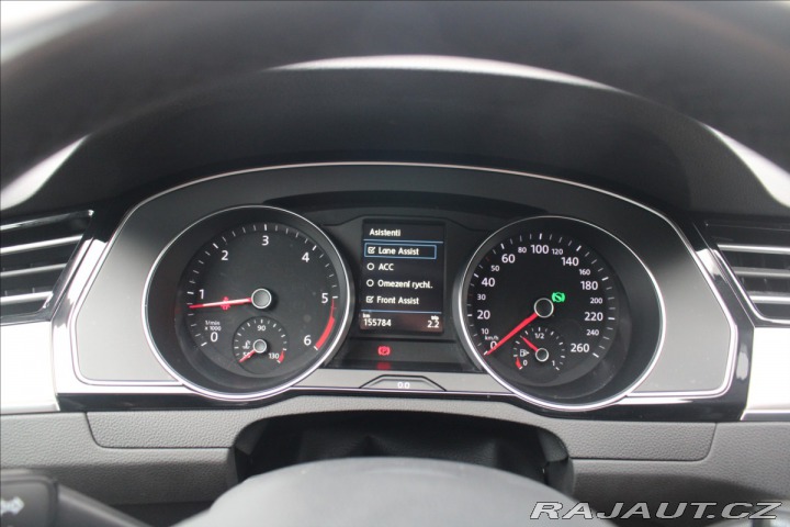 Volkswagen Passat 2,0 TDi 140kW DSG Eleganc 2020