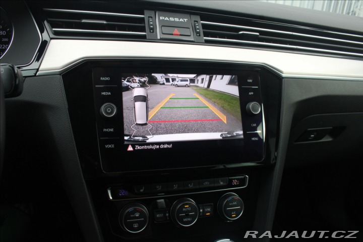 Volkswagen Passat 2,0 TDi 140kW DSG Eleganc 2020