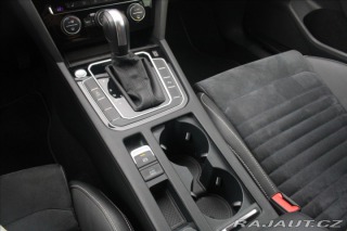 Volkswagen Passat 2,0 TDi 140kW DSG Eleganc 2020