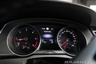 Volkswagen Passat 2,0 TDi 140kW DSG Eleganc 2020