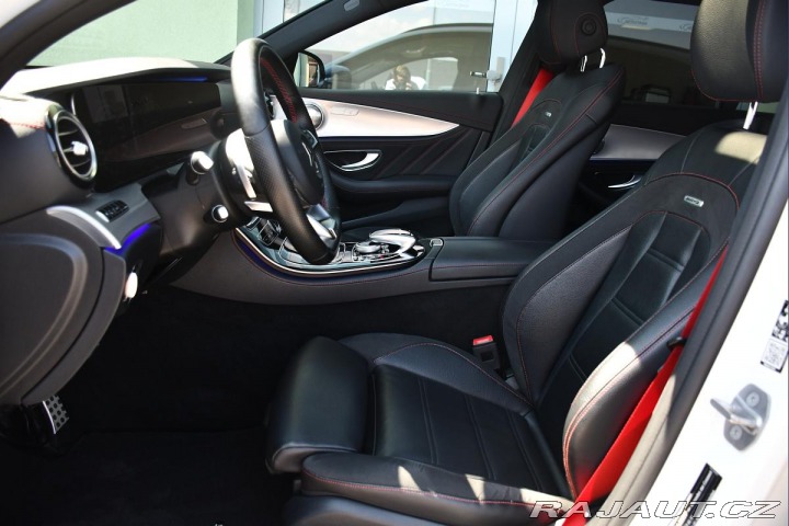 Mercedes-Benz E 43 AMG PANORAMA REZERVACE 2017