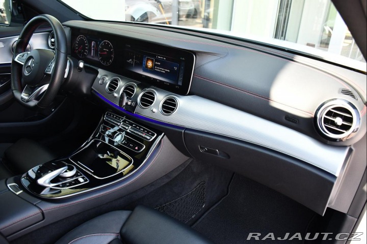 Mercedes-Benz E 43 AMG PANORAMA REZERVACE 2017