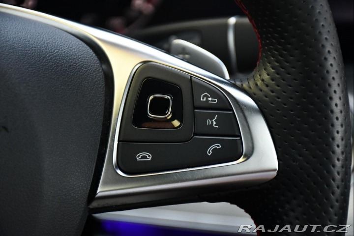 Mercedes-Benz E 43 AMG PANORAMA REZERVACE 2017