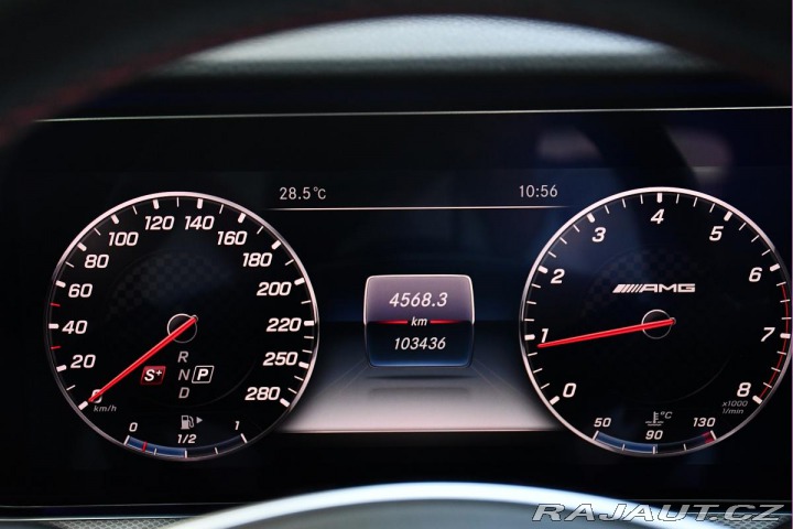 Mercedes-Benz E 43 AMG PANORAMA REZERVACE 2017