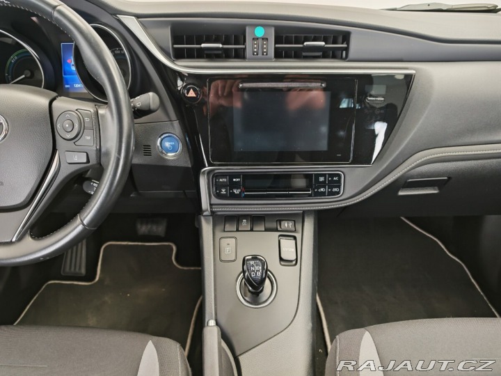 Toyota Auris Wagon 1.8L Hybrid 2018