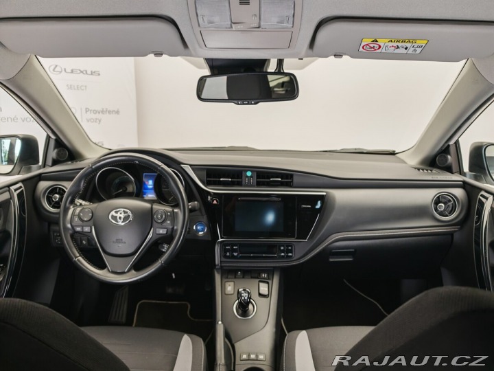 Toyota Auris Wagon 1.8L Hybrid 2018