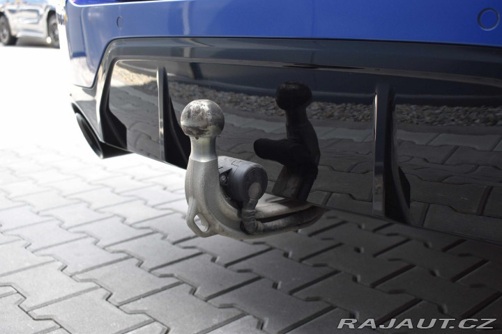 BMW 3 320d xD REZERVACE 2023