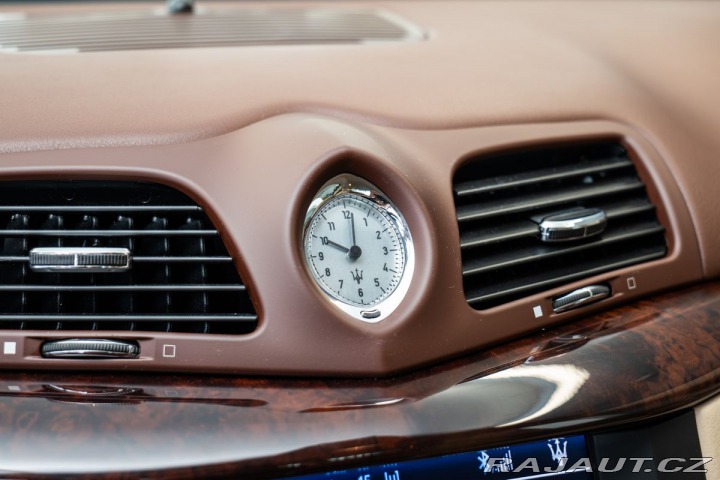 Maserati GranTurismo  1800